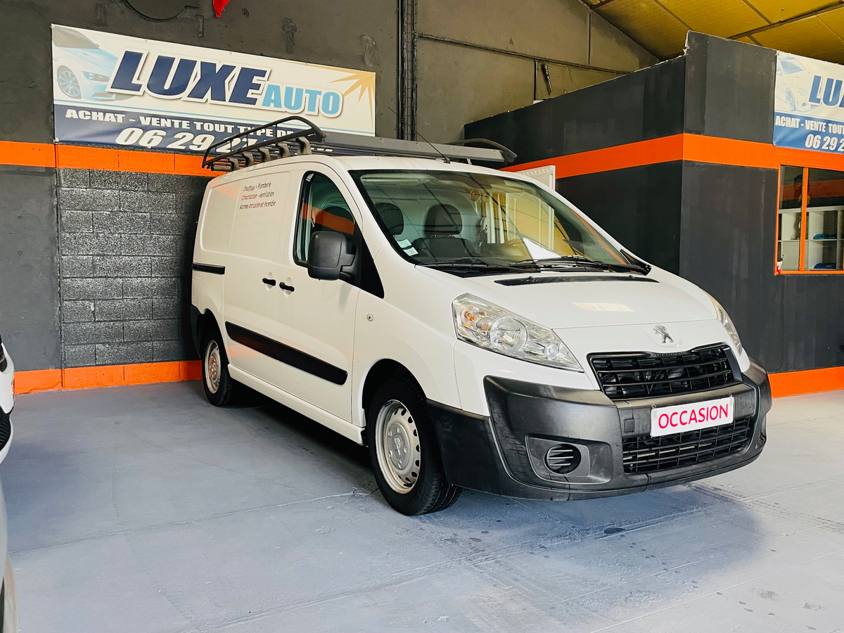 Peugeot Expert   1.6 HDi 90 ch.   3 Places  8990e.