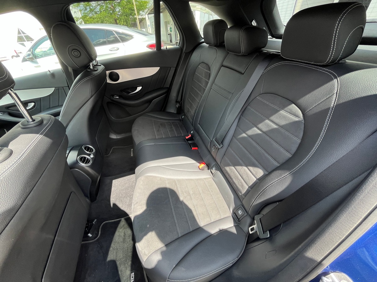 Mercedes-Benz Class GLC 220d 4MATIC AVANTGARDE 9G-TRONIC, SUIVI COMPLET, SIEGES CHAUFFANT