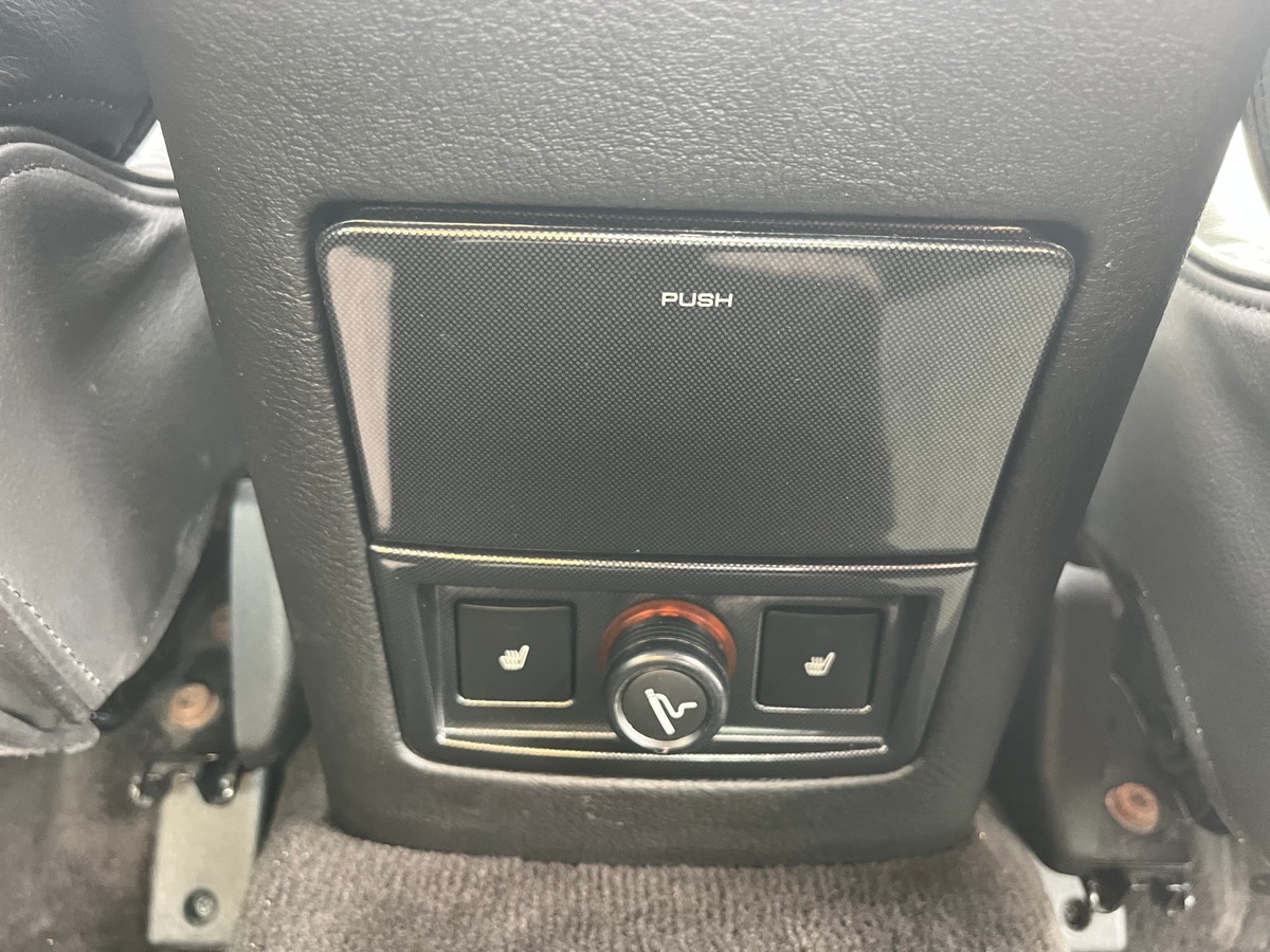 Peugeot 607 Phase 2 2.7 HDi 204 ch Boîte automatique EXECUTIVE PACK