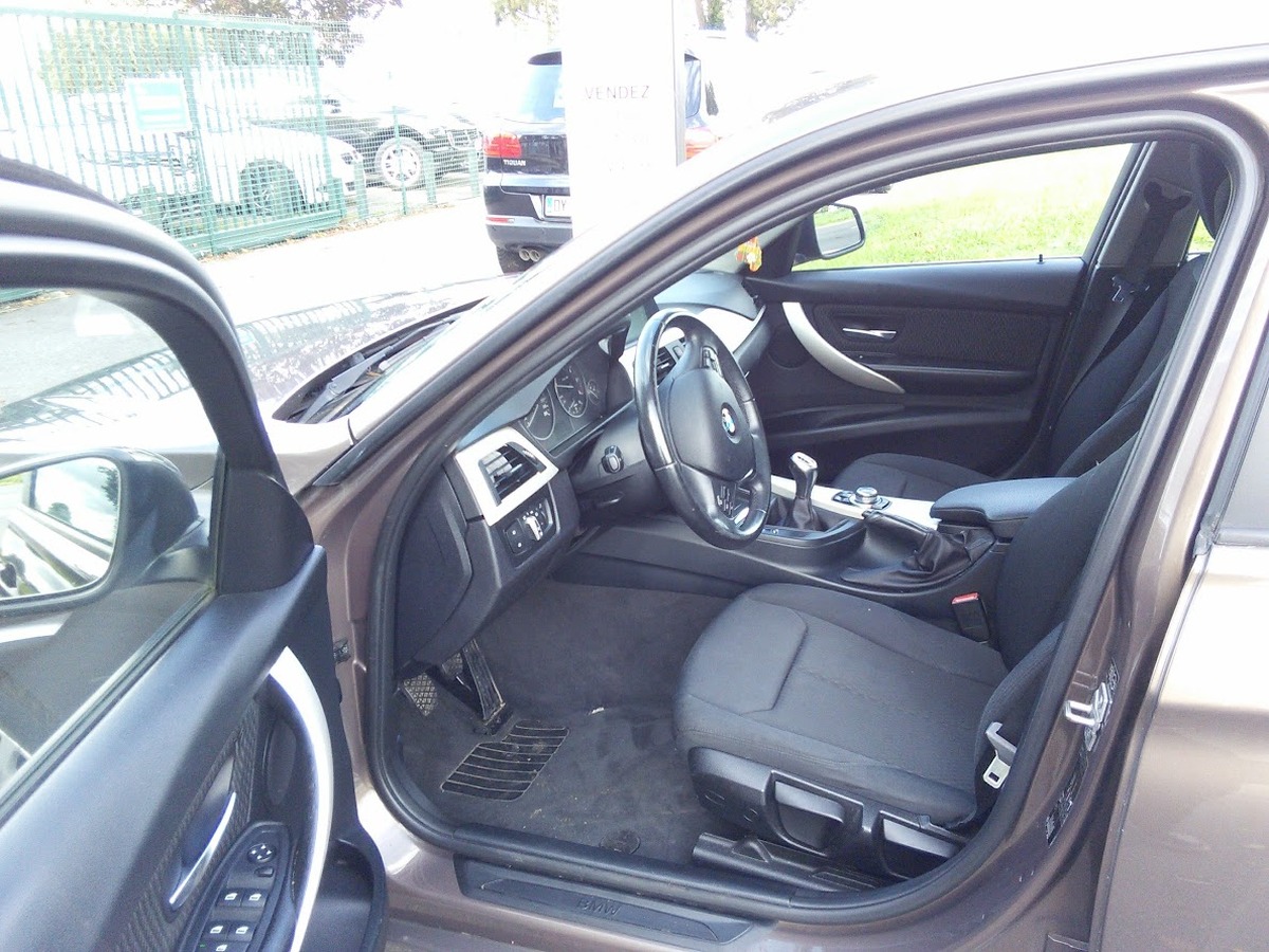 Bmw Série 3 318d 2.0 d DPF 143 CLIM