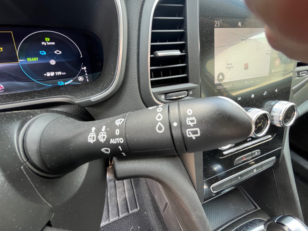 RENAULT Megane IV ESTATE 1.6 E-TECH PLUG-IN HYBRIDE 160 BUSINESS
