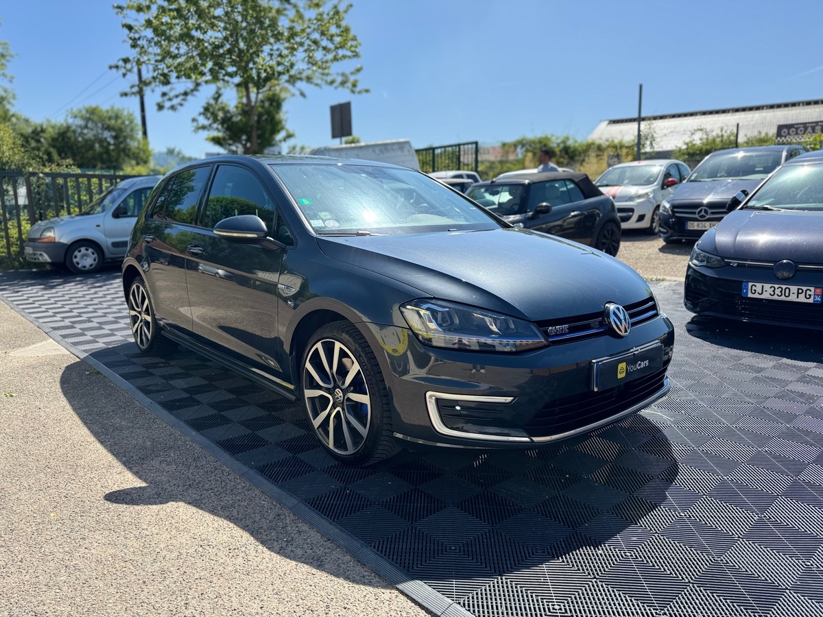 Volkswagen Golf GTE 7 1.4 TSI 204 Hybrid DSG6 150 cv - CAMERA DE RECUL - REGULATEUR ADAPTATIF