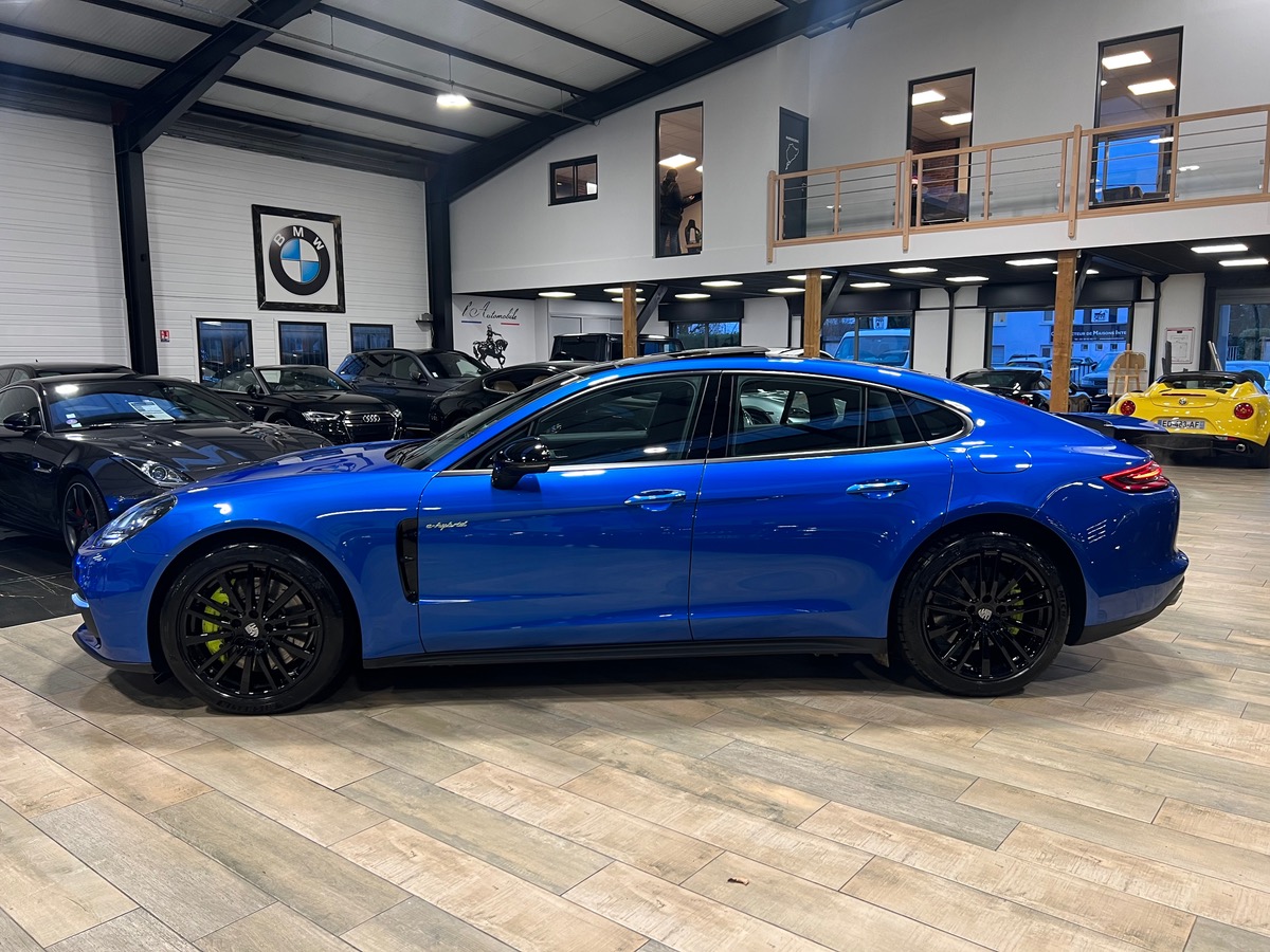 Porsche Panamera 4 Hybrid 3.0 V6 462 cv PDK8 BLEU SAPHIR