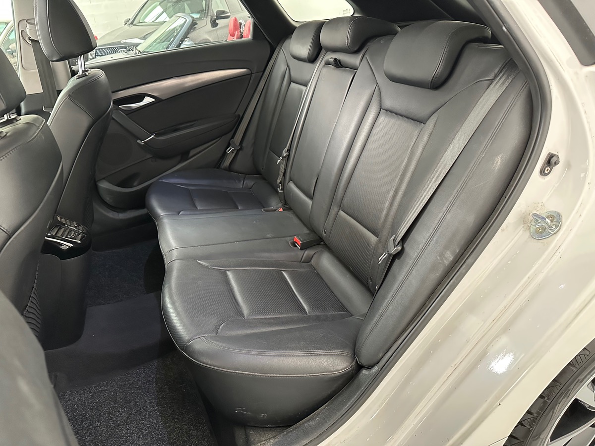 Hyundai i40 SW Business 1.7 CRDi 141 Blue Drive Business DCT-7
