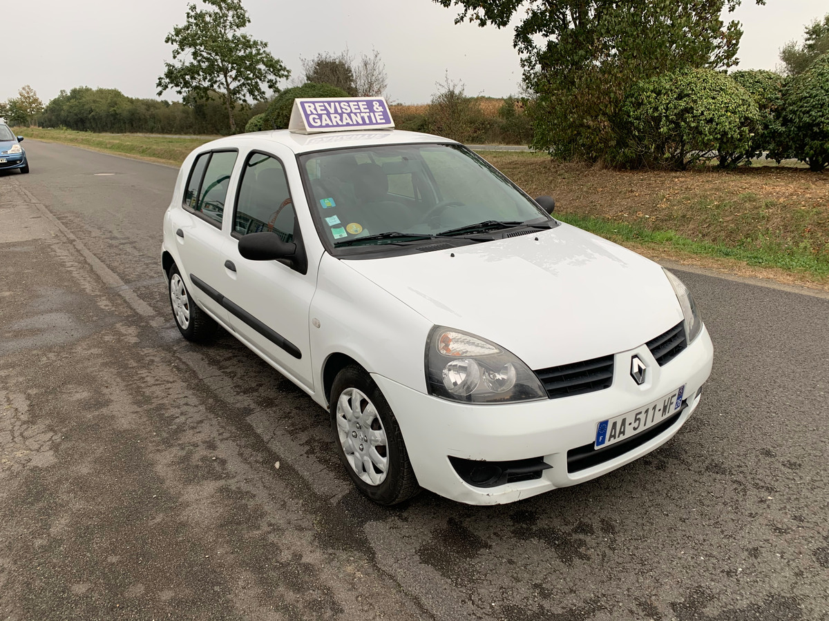 RENAULT Clio 1.5 dci  65CV 138825KM