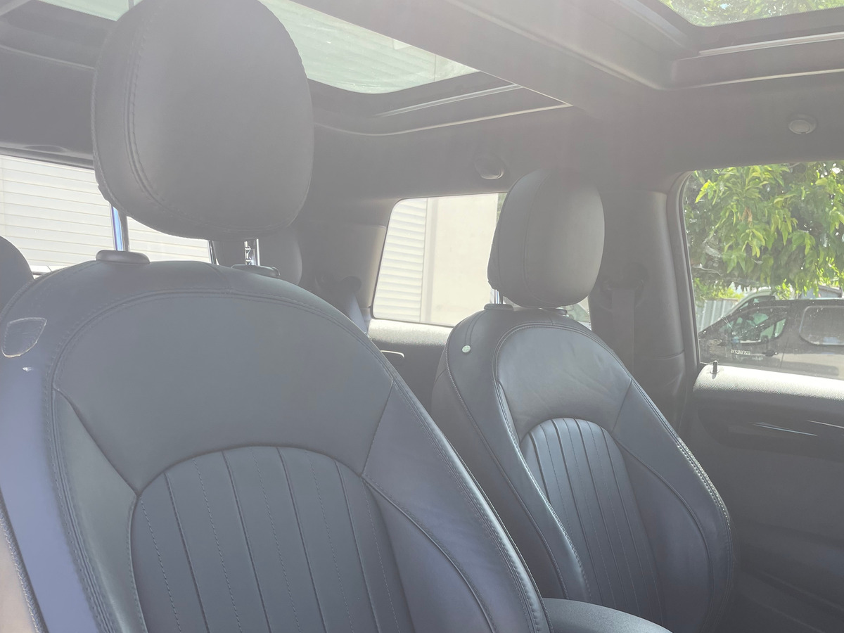 Mini Cooper Blackfriars 136ch F56