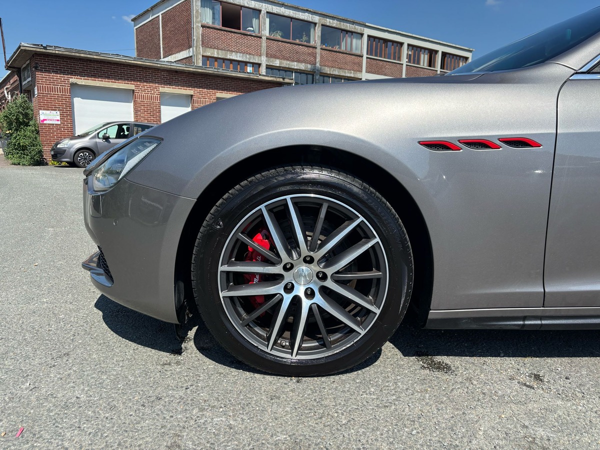 Maserati Ghibli 3.0 V6 275 BVA - Révisée