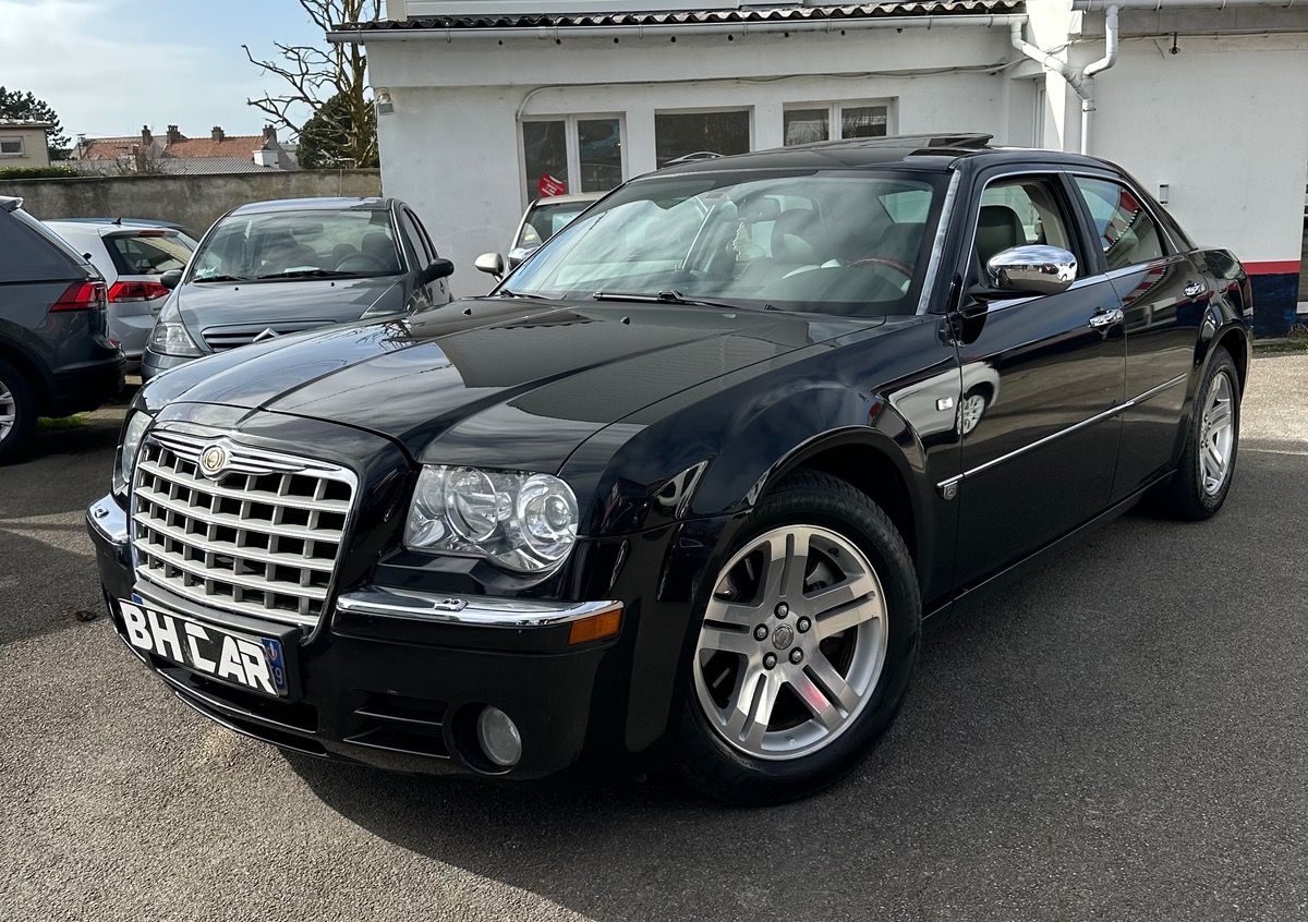 Image: Chrysler 300C 3.0 CRD 218 LUXE GPS