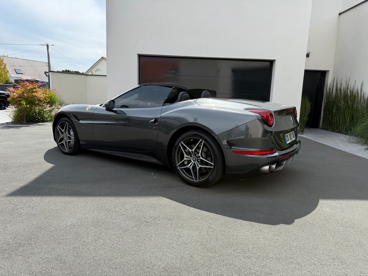 Ferrari California T 3.9L V8 560 CH / FRANCAISE / CARNET / 29954 KMS