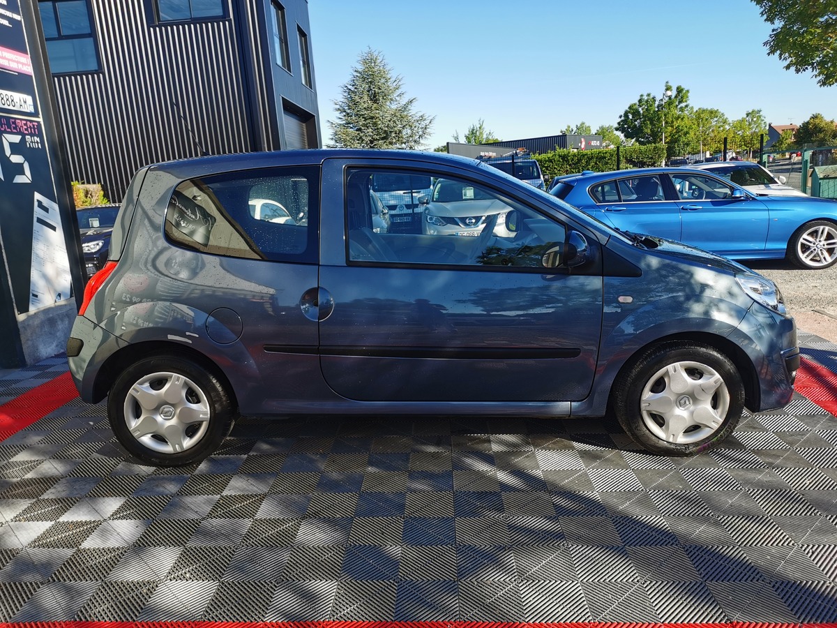 RENAULT Twingo 1.2 75 CLIM/DA/VITRES ELEC BVA