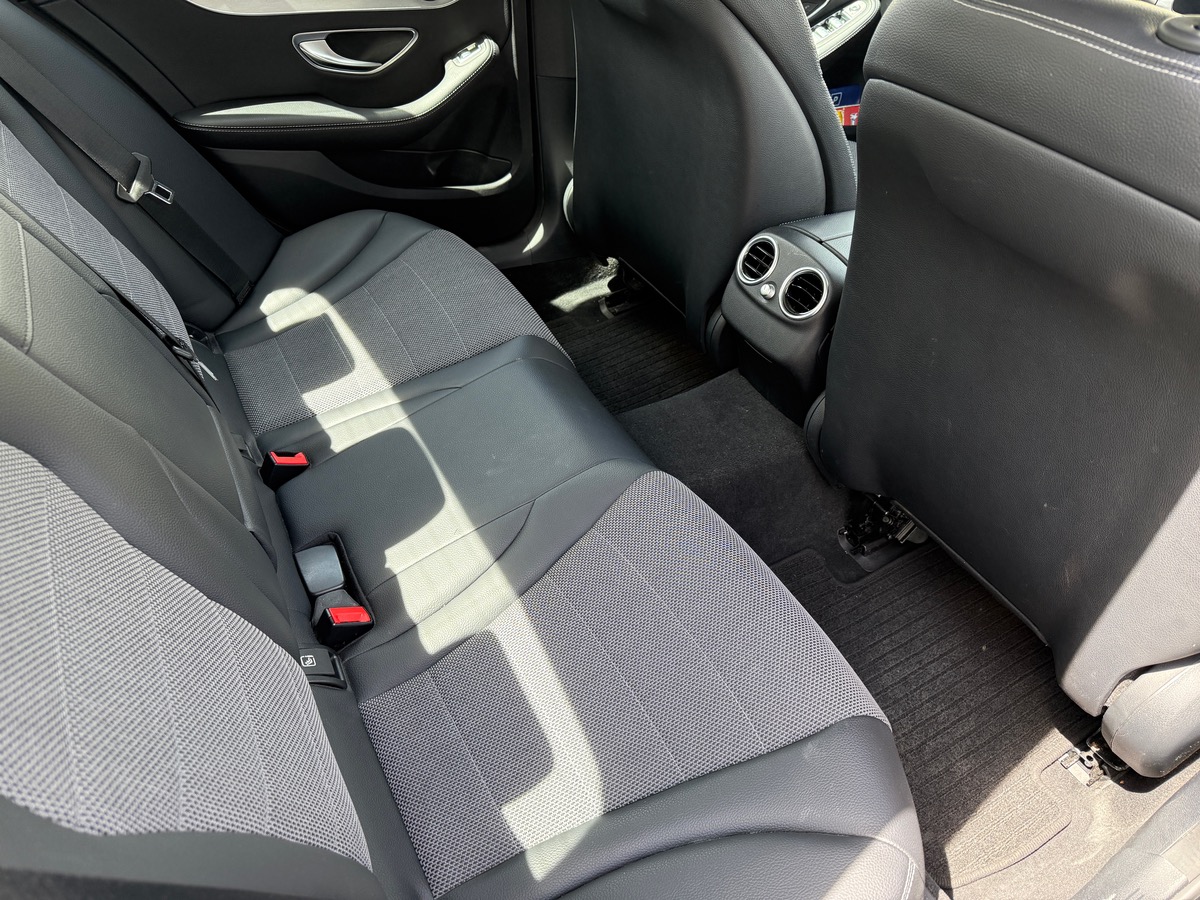 Mercedes-Benz Classe C (205) Berline 220 CDi 2.1 CDI 7G-TRONIC+ BlueTEC 170 cv, Suivi complet