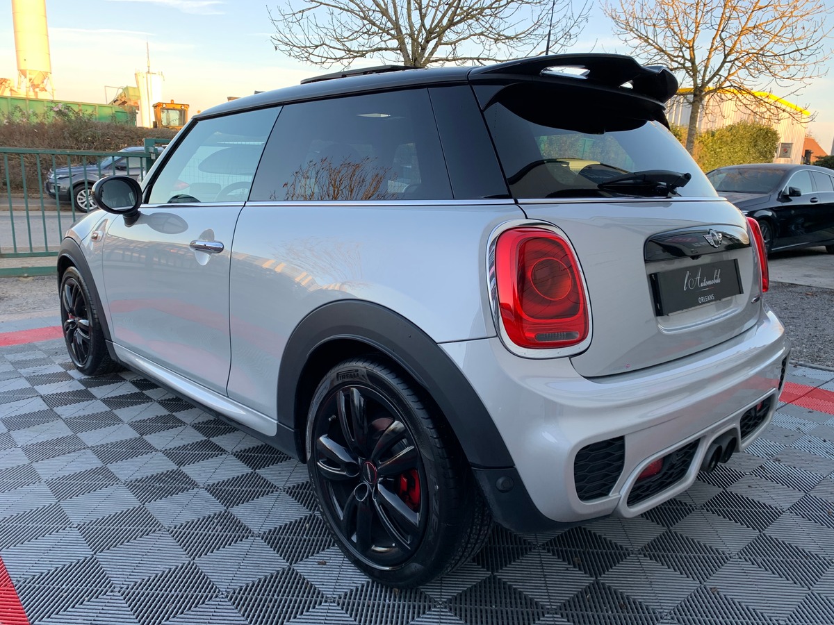 Mini Mini 3 JCW 231 JOHN COOPER WORKS BVA 3P