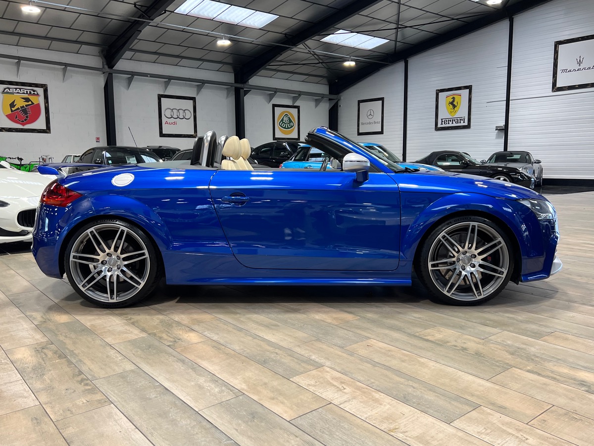 Audi AUDI TT RS ROADSTER TFSI 340CV ij