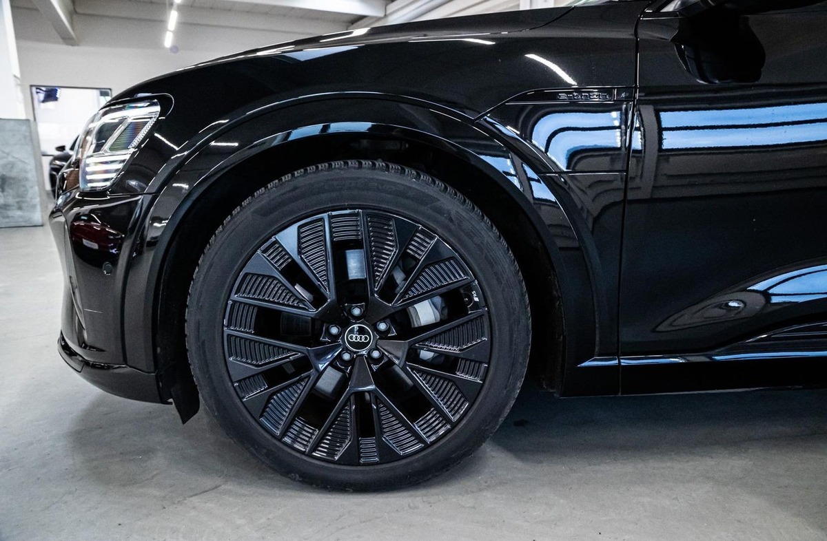 Audi Q8 e-tron 50 340ch S Line quattro Toit ouvrant Bang&Olufsen