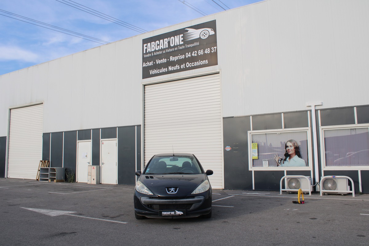 Peugeot 206 + 1.1 60cv - VENTE A MARCHAND SANS GARANTIE et sans Contrôle Technique