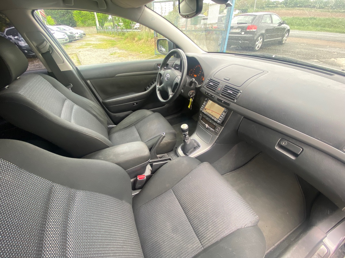 Toyota Avensis 2.2 d4d 150cv