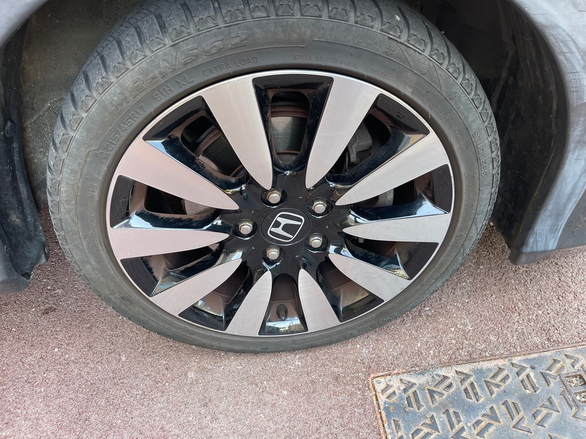 Honda Civic 1.6 dtec 120 CV / 5 Portes / Caméra / Jantes