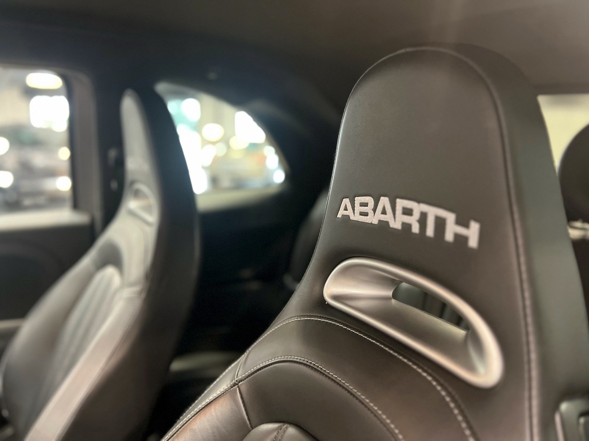 Abarth 500 II (2) C 595 1.4 TURBO T-JET 165 70 MAT