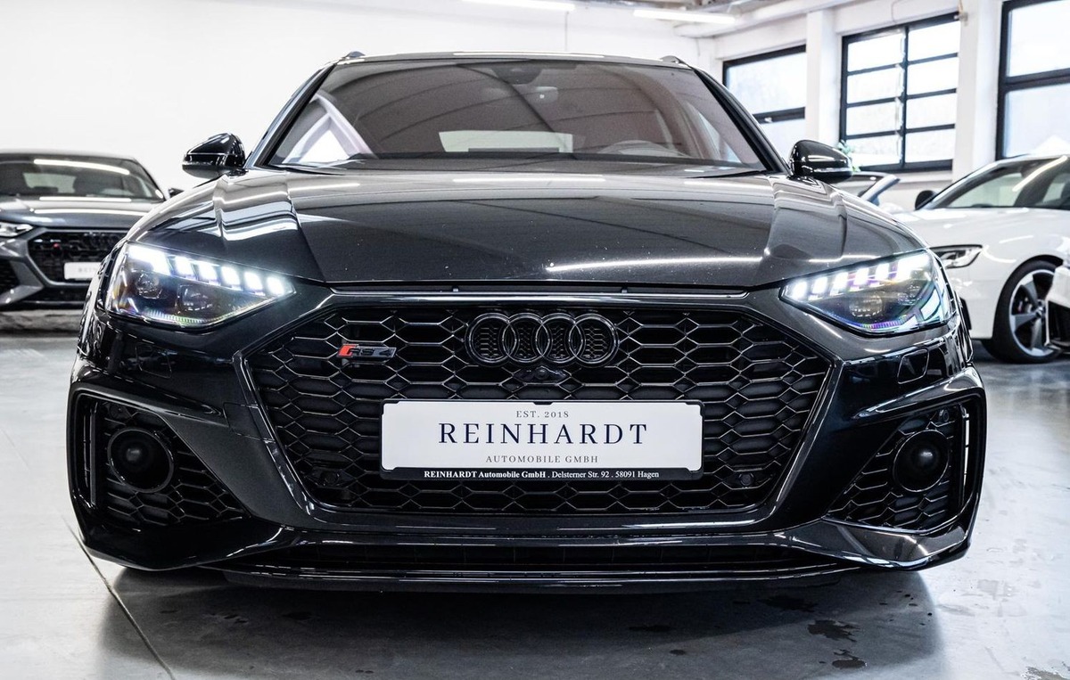 Audi RS4 Avant V 2.9 V6 TFSI 450ch quattro tiptronic 8