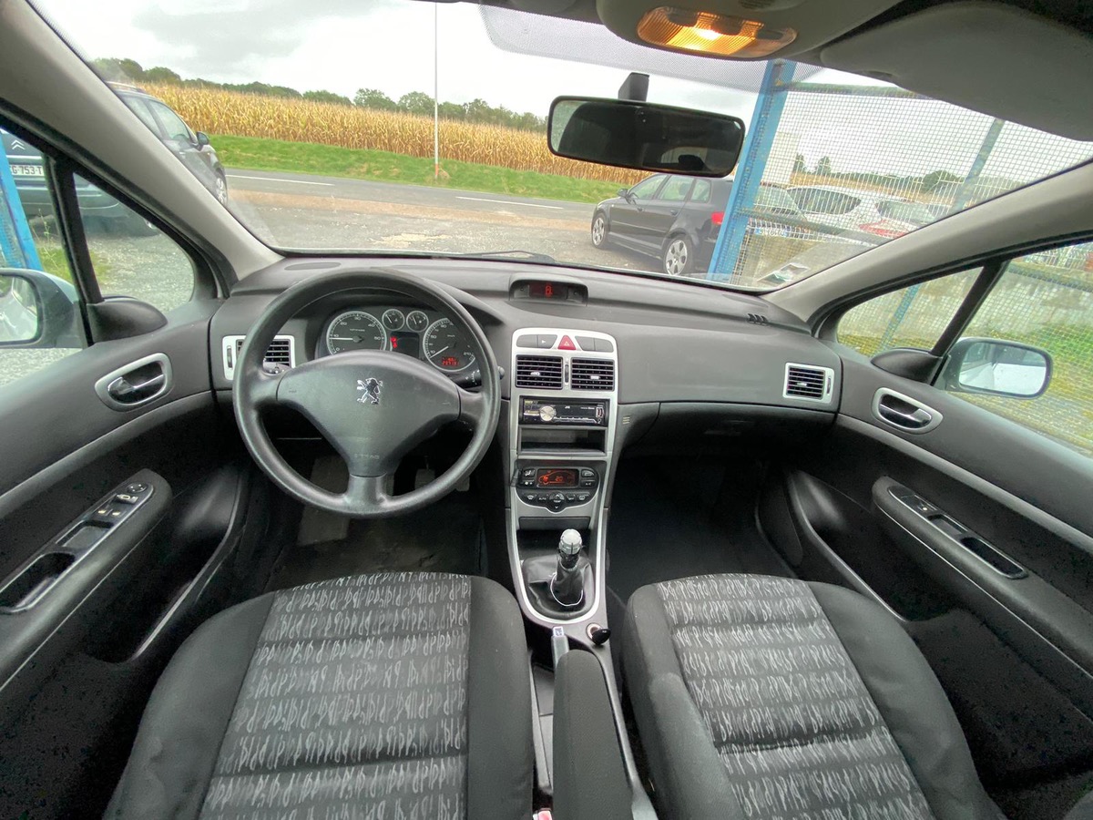 Peugeot 307 2.0 hdi 110cv 1ère mains