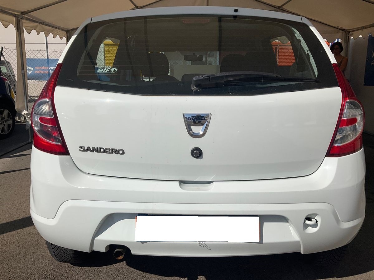 Dacia Sandero 1.2i 16v 75