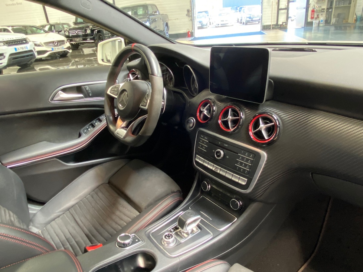 Mercedes-Benz Classe A 45 A45 AMG TOITCARPLAY 