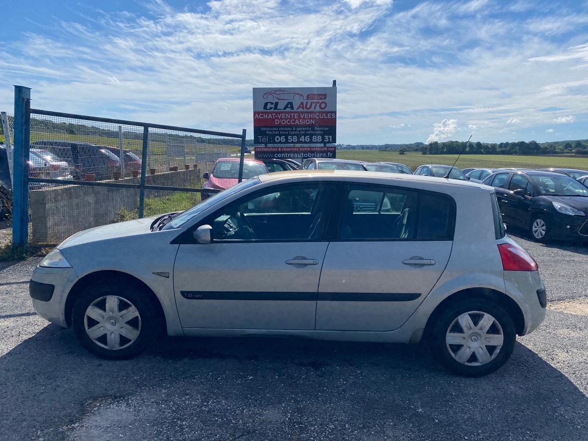 RENAULT Megane 1.6 16v 115cv  petit prix garanties 03 mois  222002