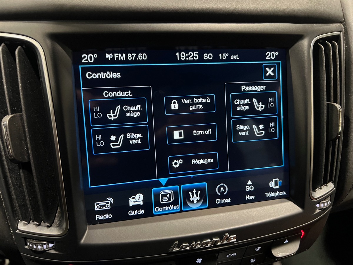 Maserati Levante Diesel 3.0 V6 Turbo 275 ATTELAGE/CARPLAY