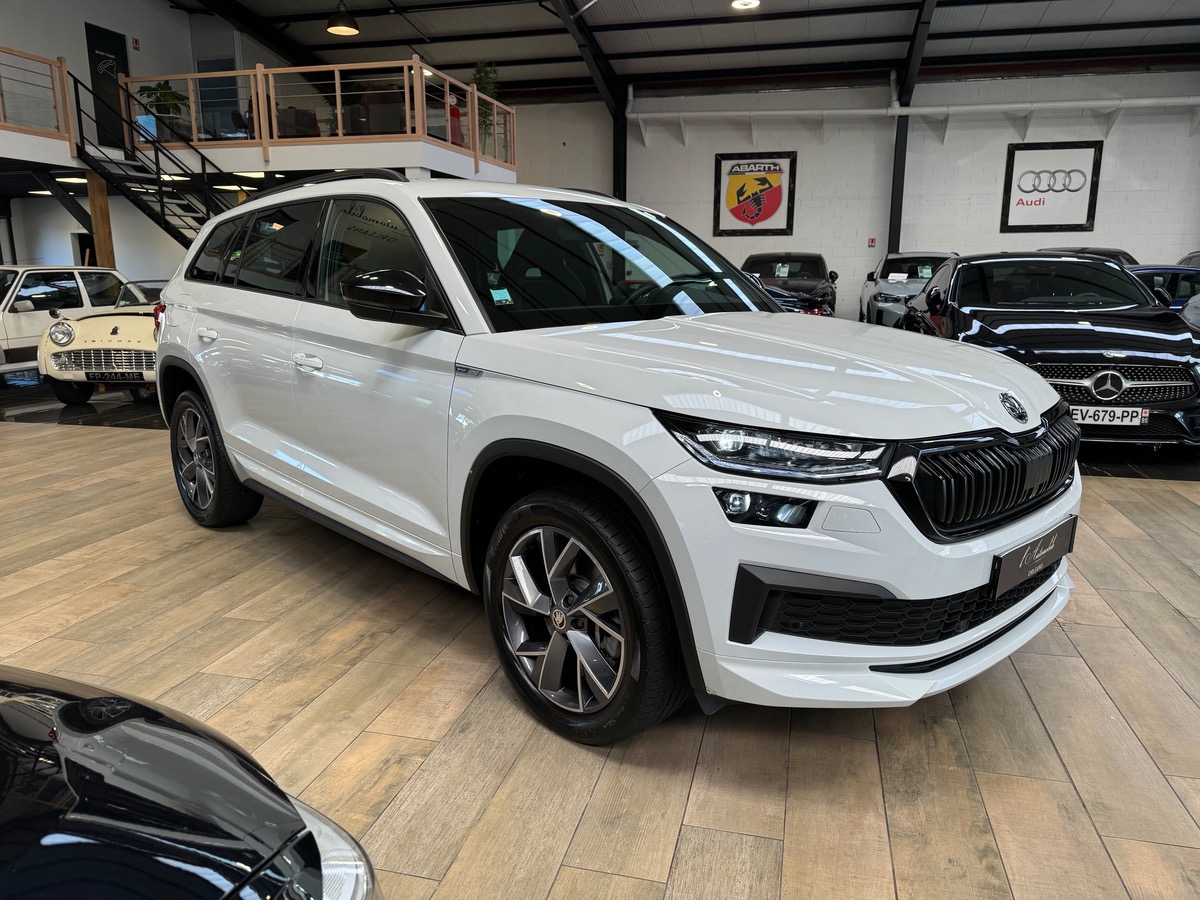 Skoda Kodiaq 2.0 TDI 150CV SCR SPORTLINE DSG7 4X4 7 PLACES 1ERE MAIN