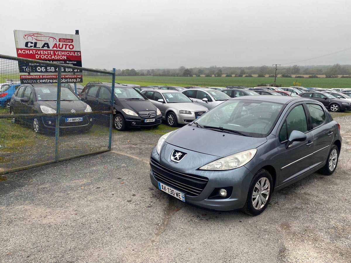 Peugeot 207 1.4 hdi 70cv phase 2 de 08/2010