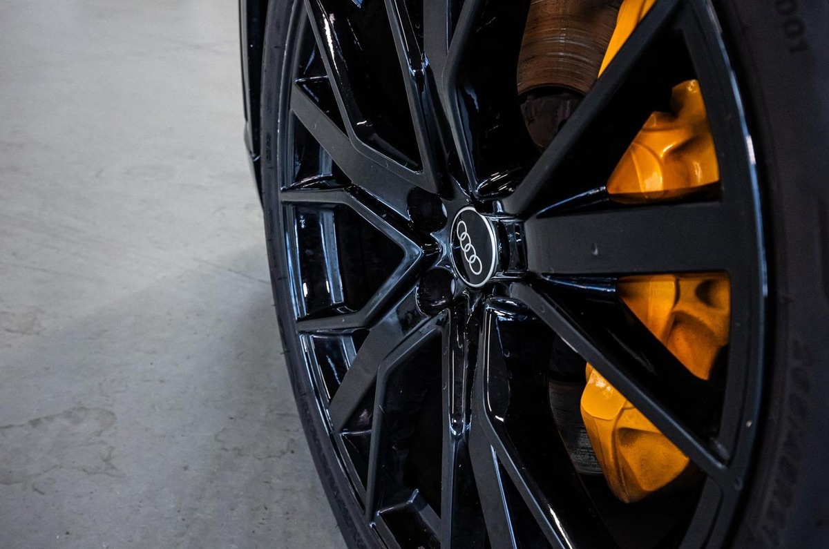 Audi e-tron Sportback 55 408ch S Line e-quattro Black Edition Bang&Olufsen Toit ouvrant
