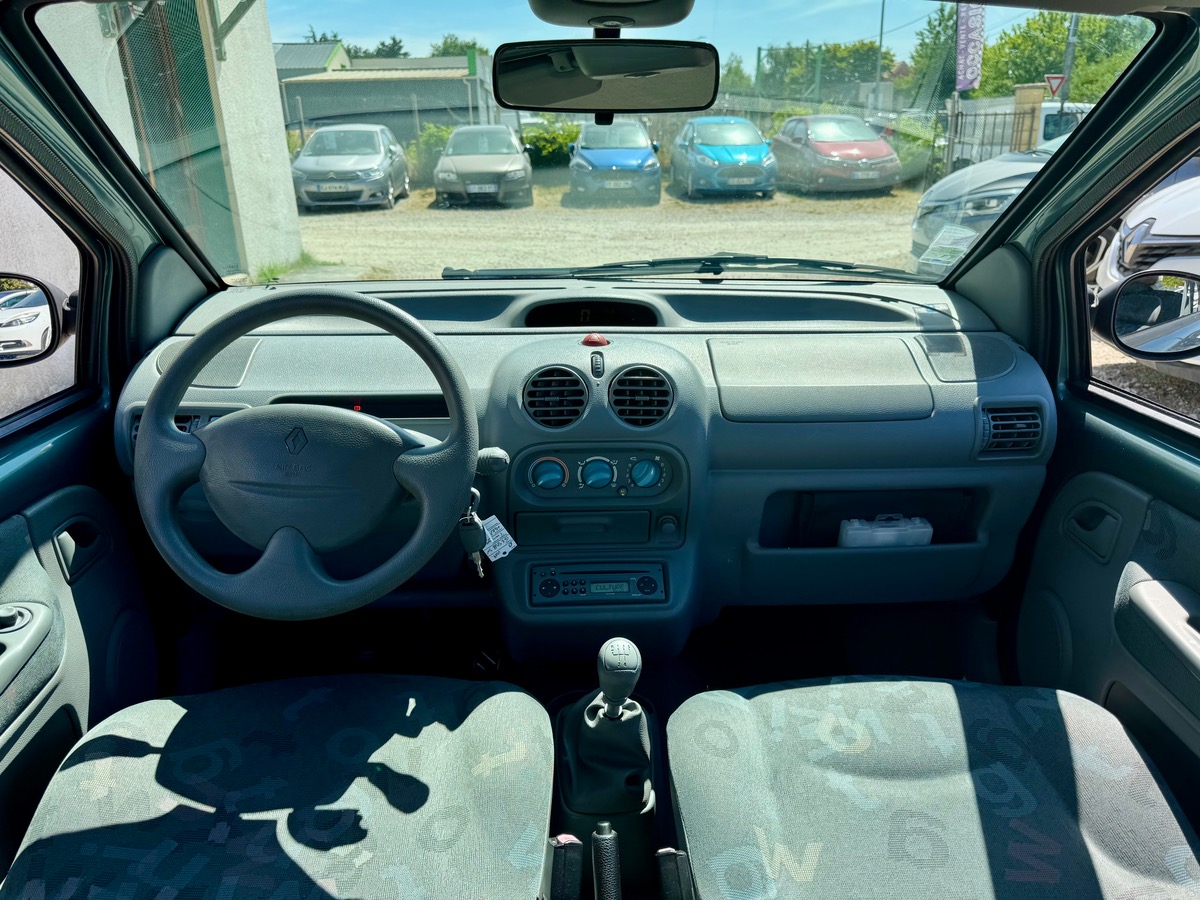 RENAULT Twingo 1.2 EMOTION 60 CV FAIBLE KILOMÉTRAGE SUIVI CONCESSION