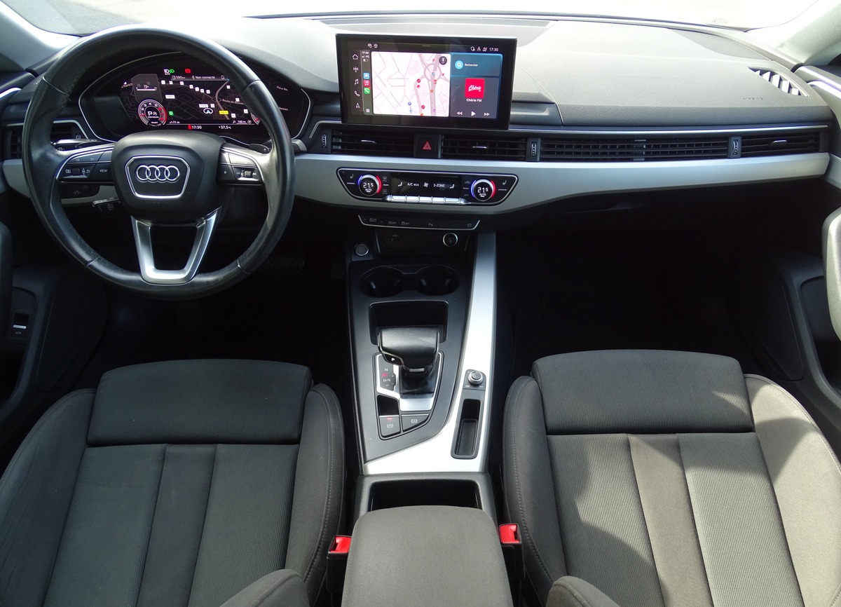Audi A5 II (2) SPORTBACK 40 TFSI 204 Ch DESIGN S-TRONIC 7