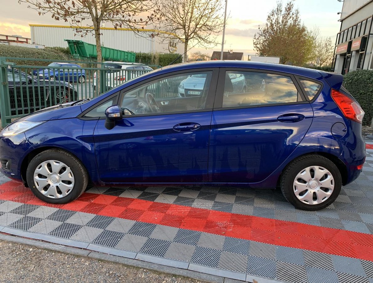 Ford Fiesta 1.5 TDCI 95 GPS 5 PORTES 2016 H