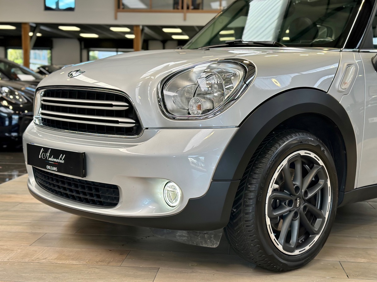 Mini Countryman (2) LCI Cooper 1.6 i 122 TO/Cuir b