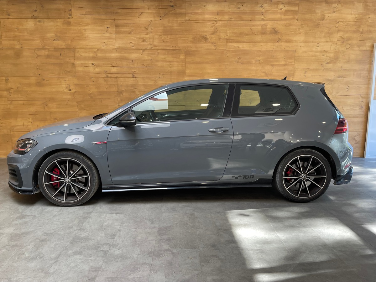 Volkswagen Golf 2.0 TSI 290 GTI TCR DSG BVA