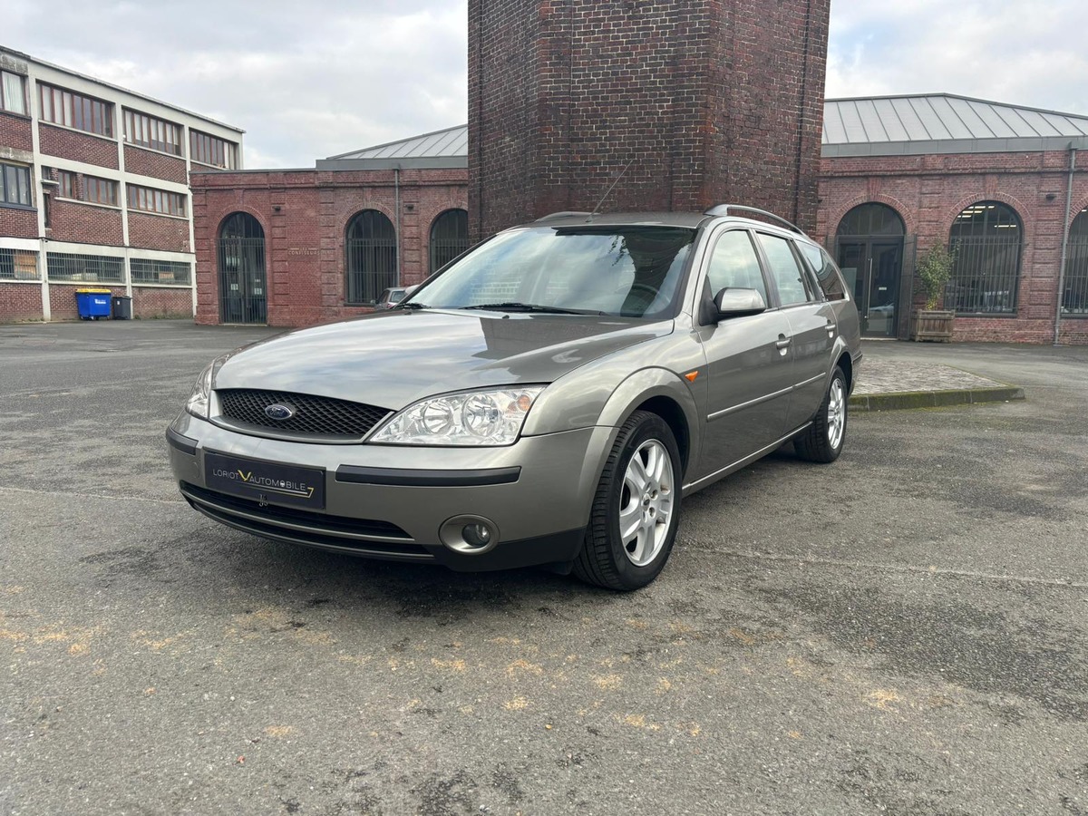 Ford Mondeo Break 2.0 145 Ghia -Distribution Neuve-Garantie