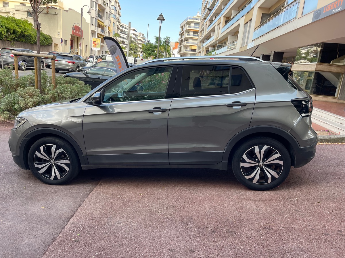 Volkswagen T-Cross TSI 116 CV/ DSG7 / Carat / Virtual Cockpit / CarPlay / Caméra