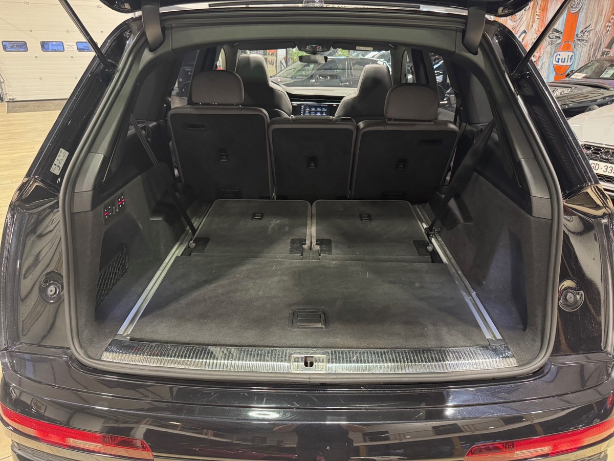 Audi SQ7 4.0 V8 TDI 435ch Quattro 7 places / Bose / 3D Surround View / HU/ Attelage