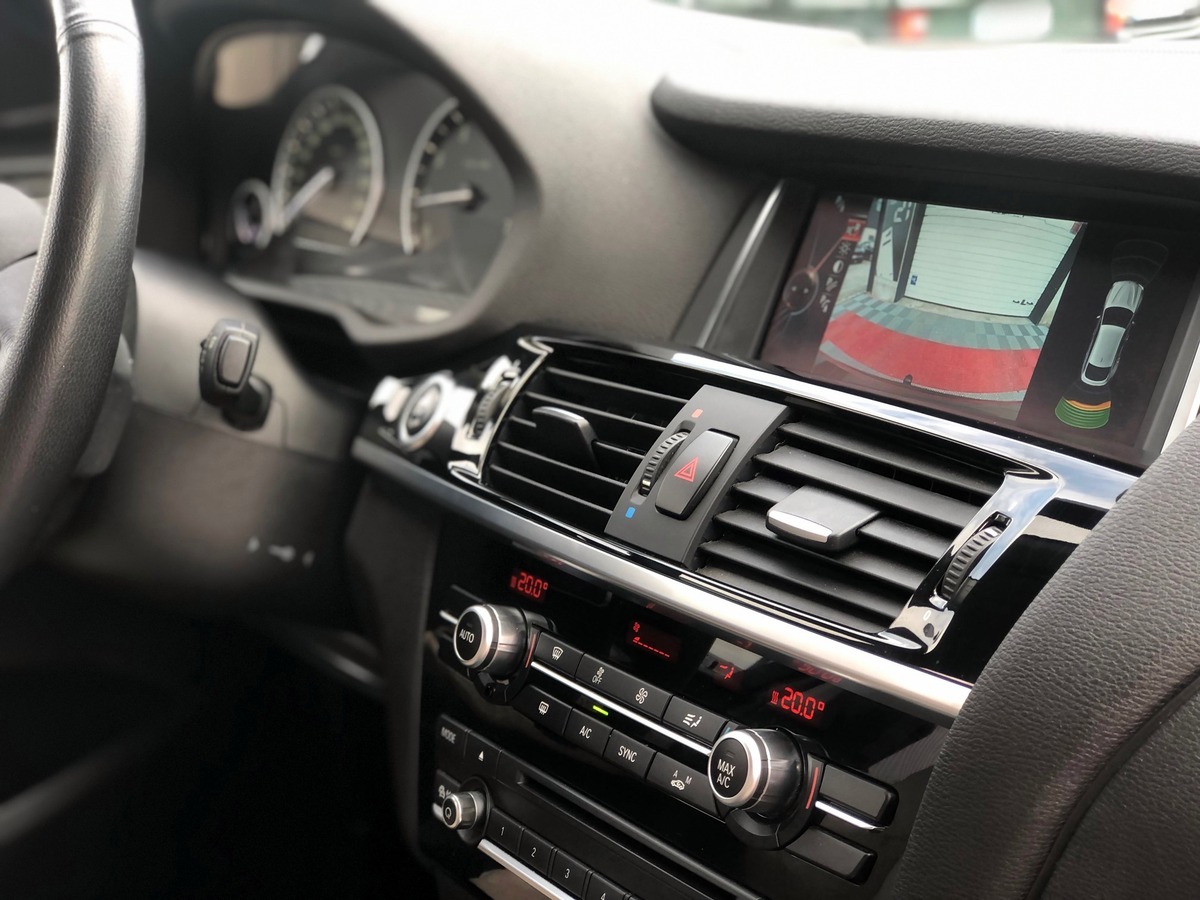 Bmw X4 F26 28iA 245 XLINE XDRIVE + ATTELAGE