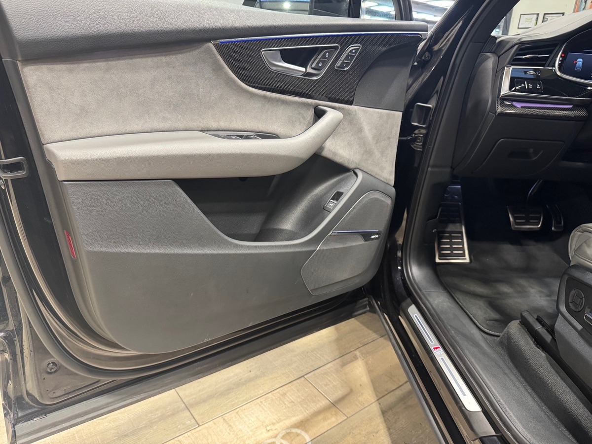 Audi SQ7 4.0 V8 TDI 435ch Quattro 7 places / Bose / 3D Surround View / HU/ Attelage