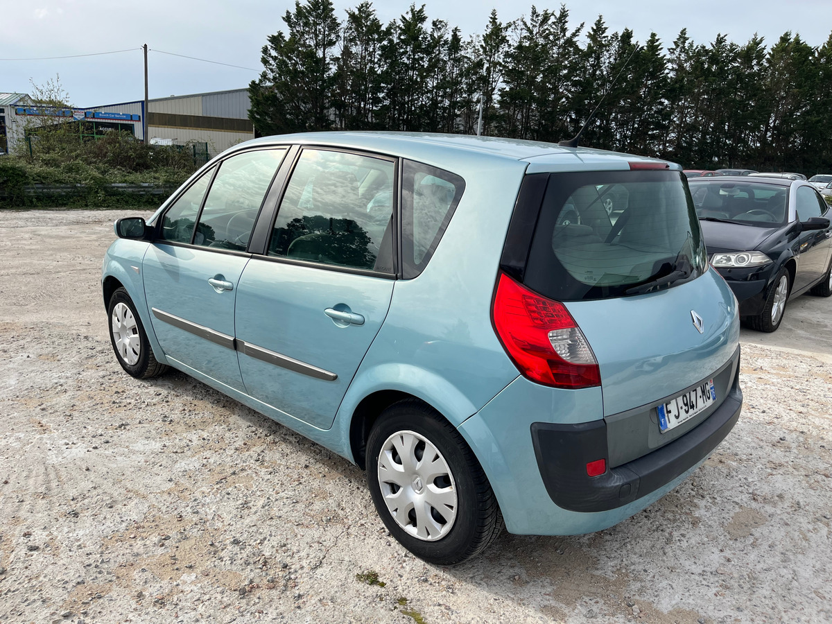 RENAULT Megane scenic 1.5 dci - 105ch 176879km