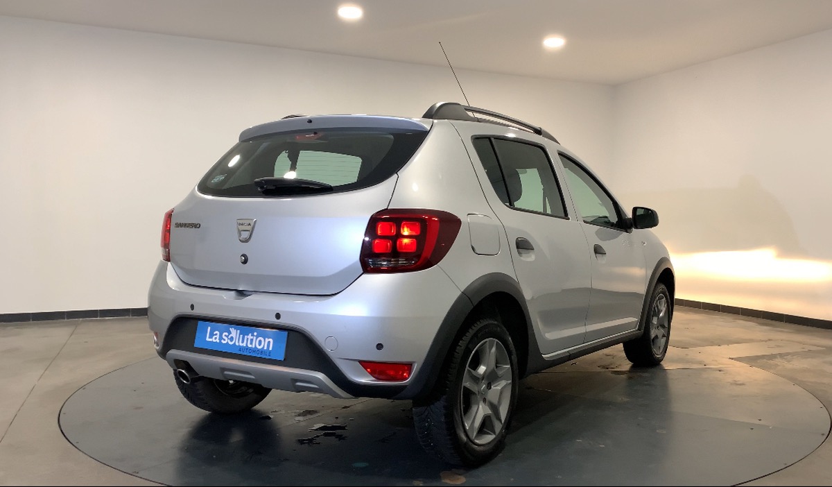 Dacia Sandero II (2) STEPWAY 1.5 DCI 90