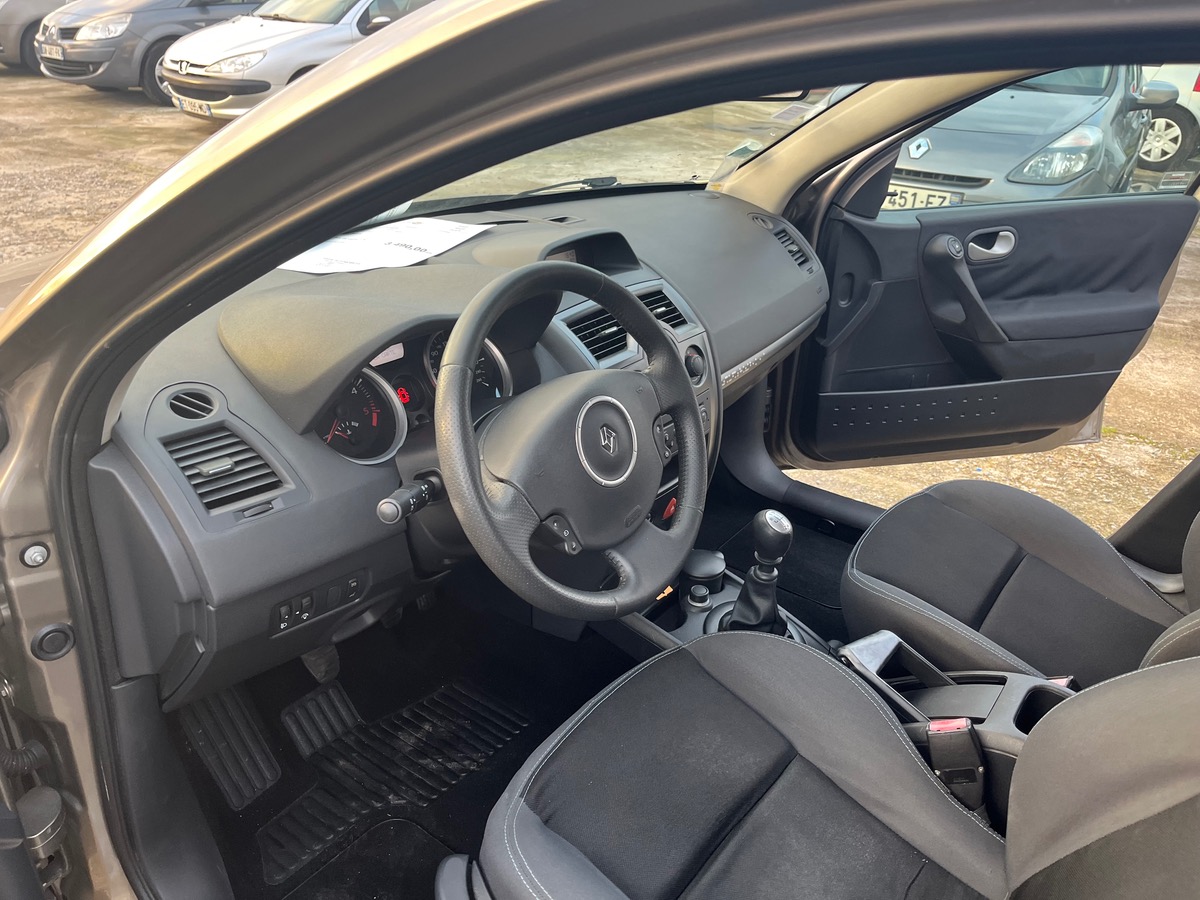 RENAULT Megane 1.5 dci