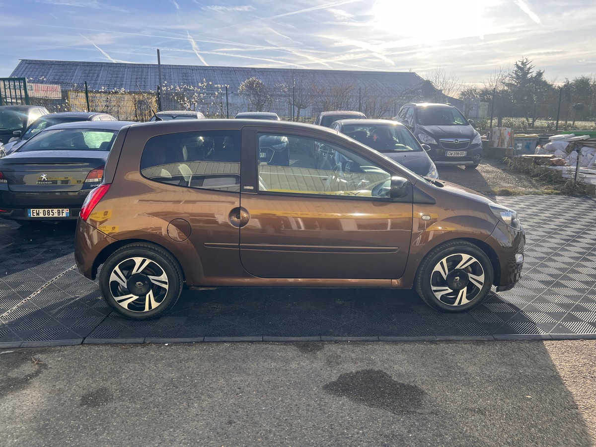 RENAULT Twingo II Phase 2 75 cv Boîte auto - INITIAL PARIS - IDEAL JEUNE PERMIS - RADAR DE RECUL