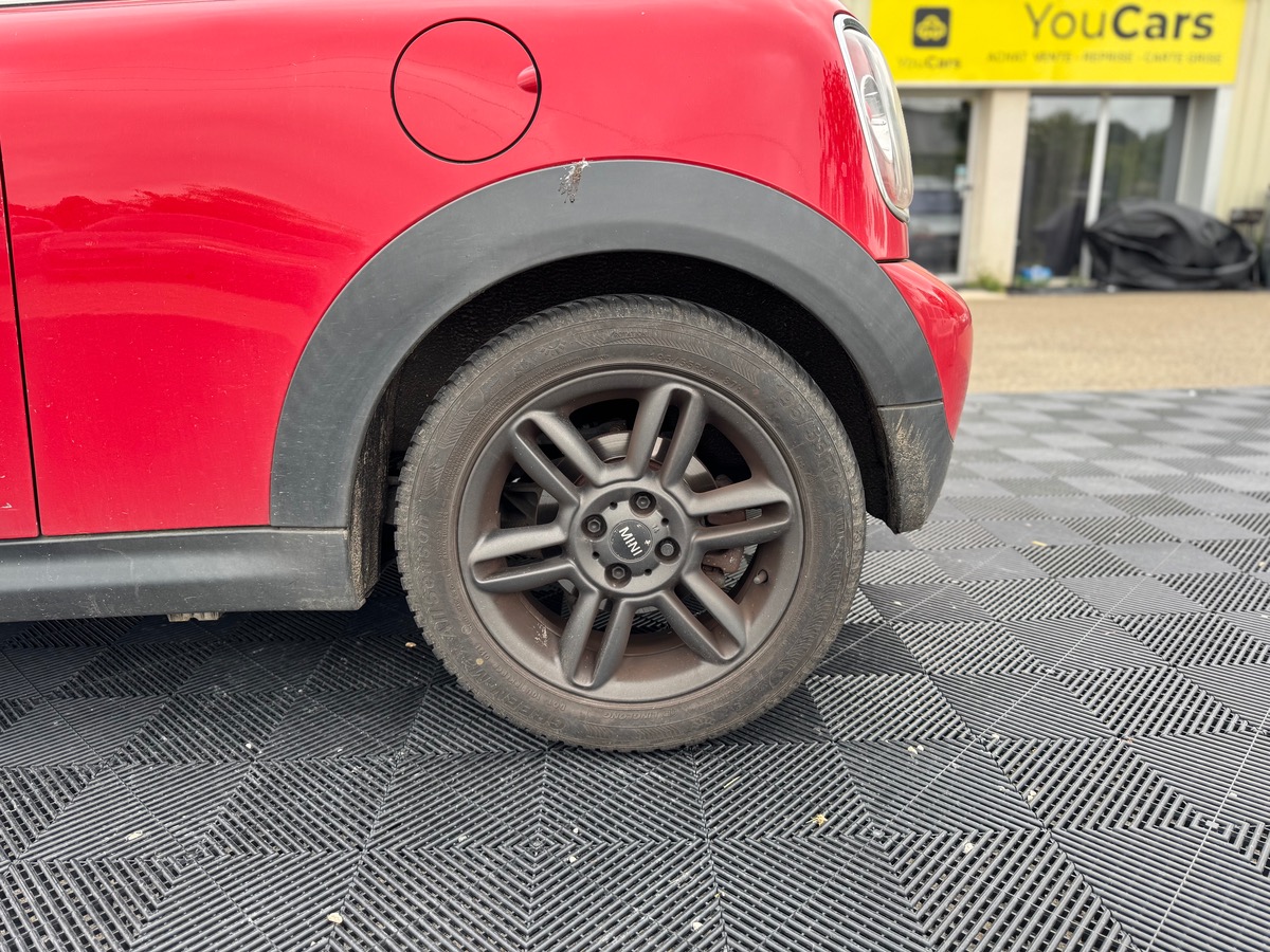 Mini Cooper 2 (R56) LCI D 1.6  110 cv - TOIT OUVRANT - INTERIEUR CUIR - RADAR DE RECUL