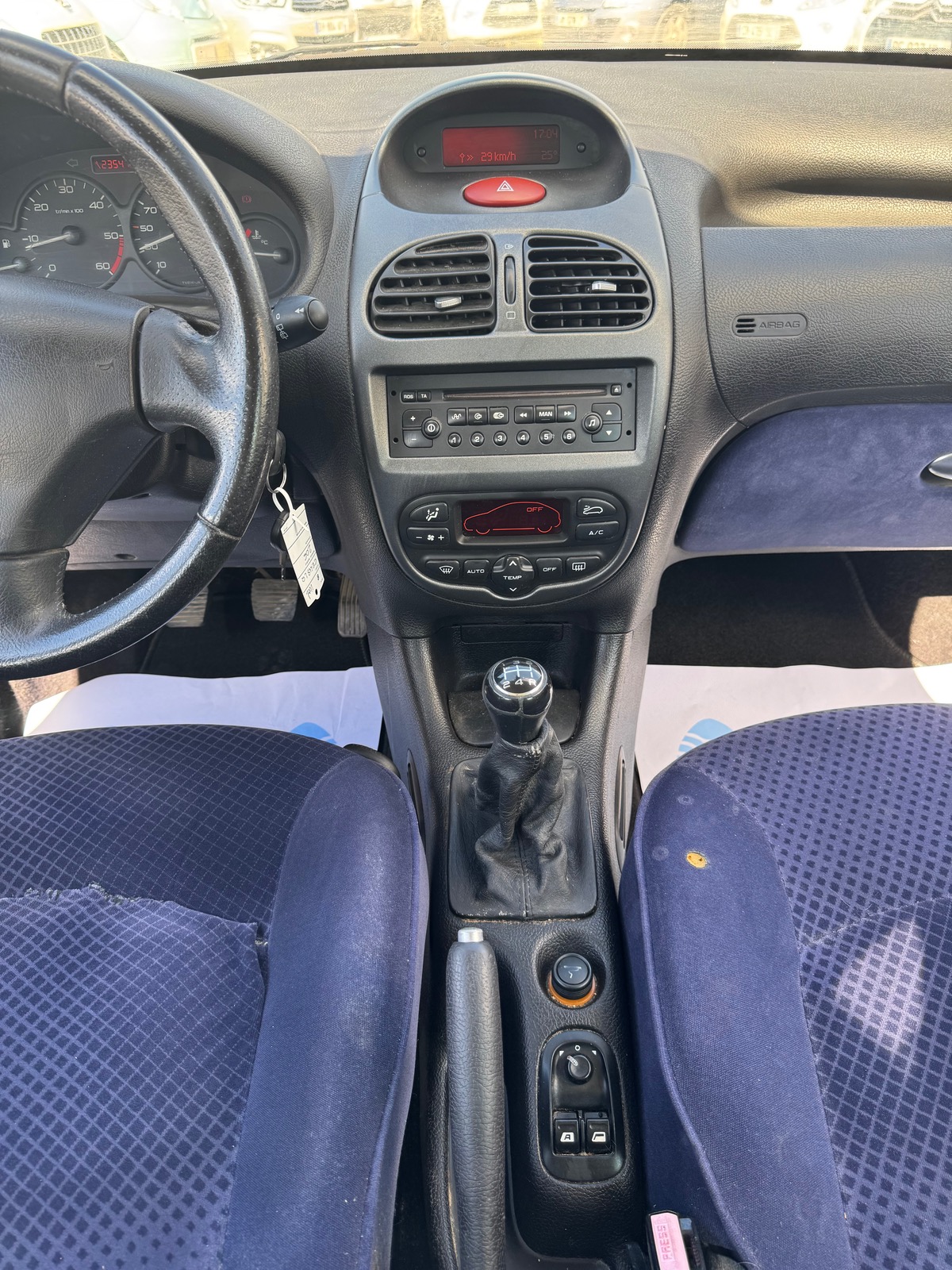 Peugeot 206 2.0 HDI XT 90 CV RÉVISÉ & GARANTIE