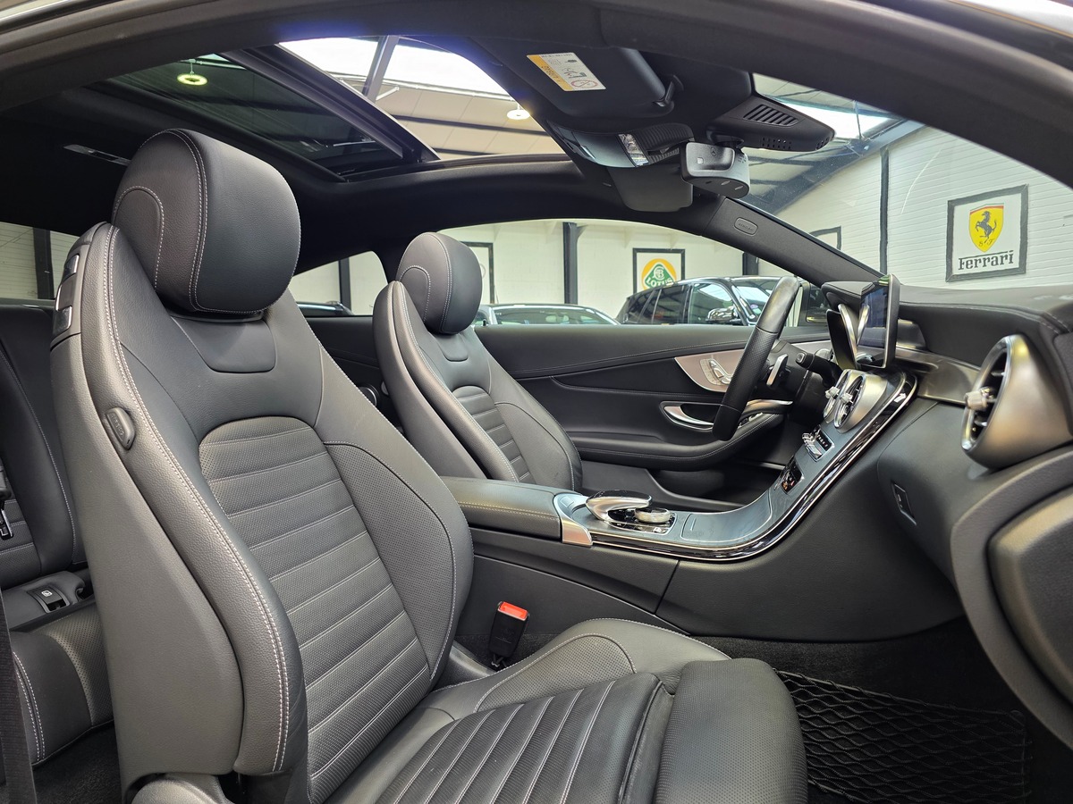 Mercedes-Benz Classe C 200 COUPE PHASE 2 AMG LINE 184 // TOIT OUVRANT / BURMESTER