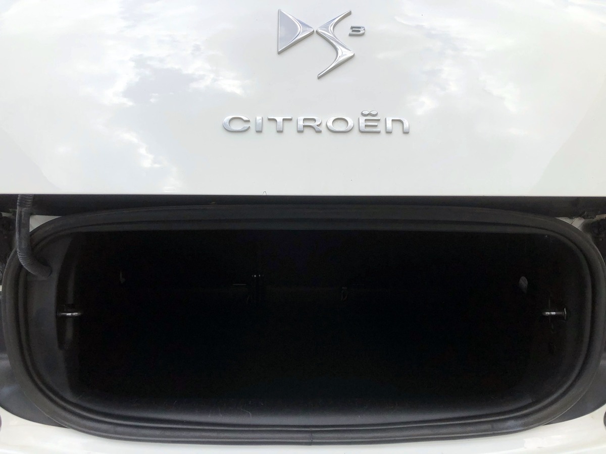 Citroën DS3 CABRIOLET 1.6 THP 155 SPORT CHIC