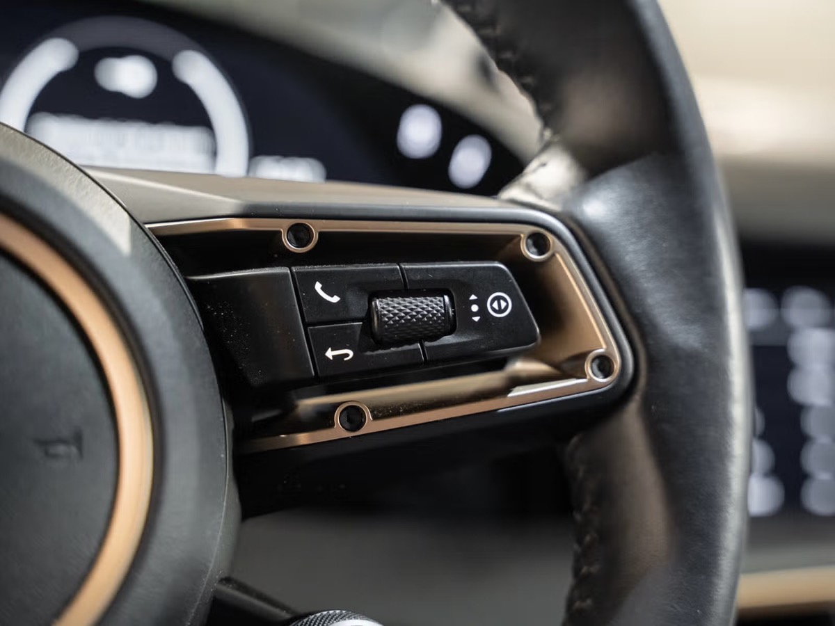 Porsche Taycan 4S Sport Turismo 571CH Performance Battery+ Chrono/Pano/360/Bose/Inno/Siège chauffant